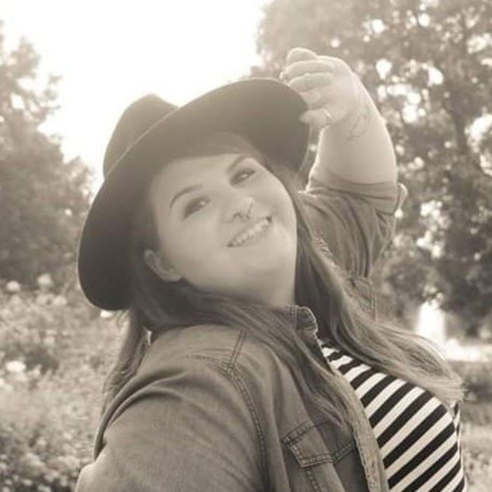 Meet your Posher, Kadan